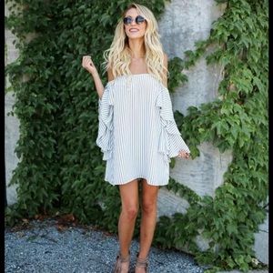NWOT Vici Off The Shoulder Blue and White Dress